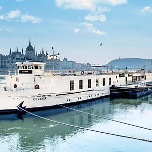 Onriver - Ms Cezanne Botel Budapešť