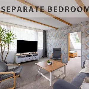 Apartmán Plzeňská 465, Praha