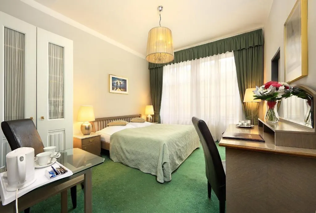 Salvator Superior Apartments Prague 0*,